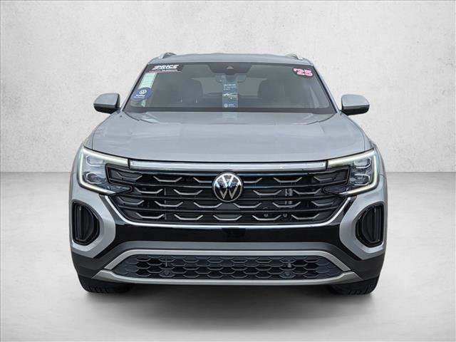 Certified 2025 Volkswagen Atlas Cross Sport SE FWD video 2