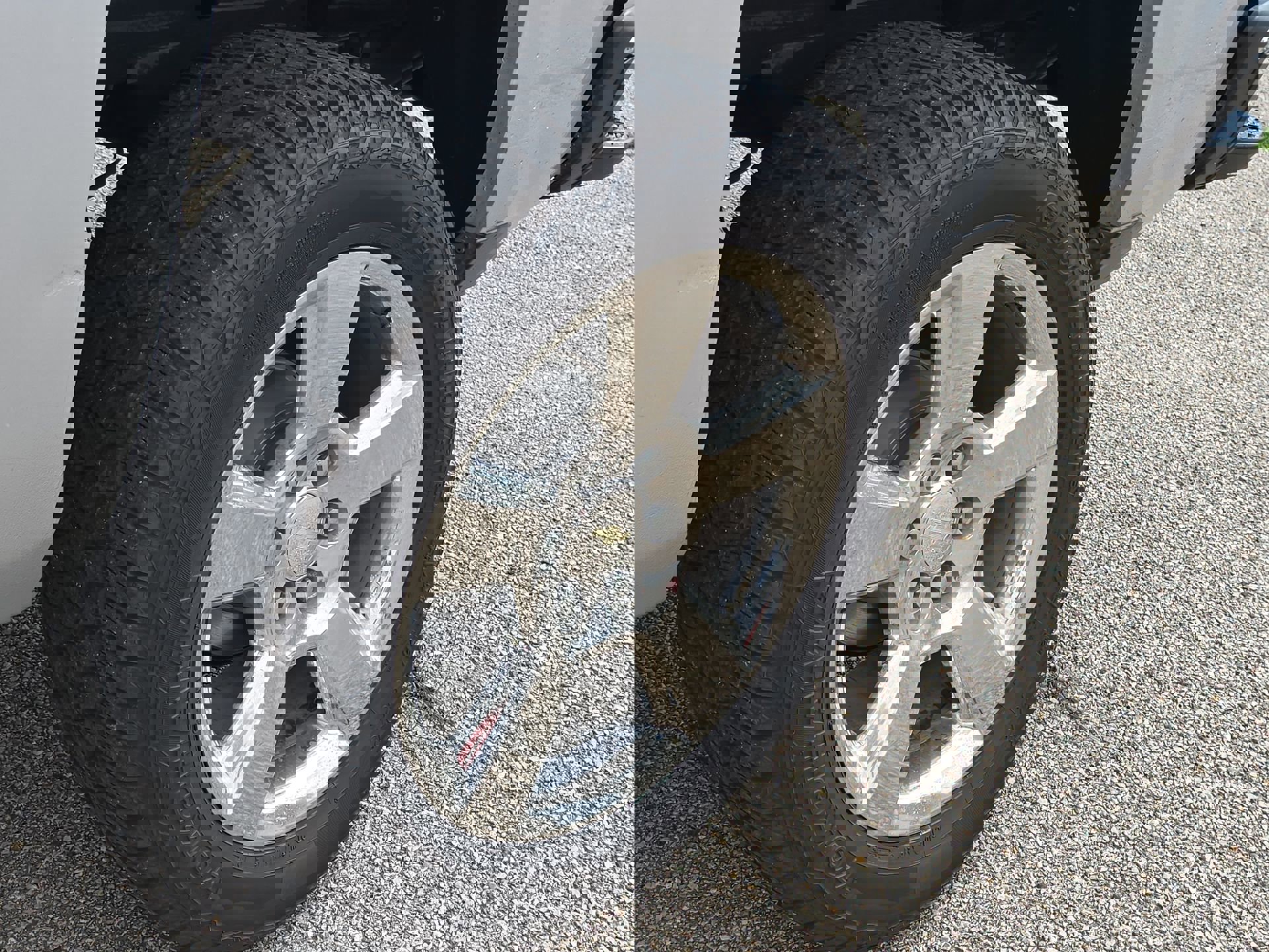 Used 2016 Chevrolet Silverado 1500 LT w/ Texas Edition image 10