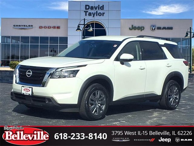 Used 2025 Nissan Pathfinder SV
