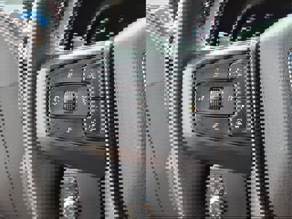 Used 2024 GMC Sierra 1500 AT4 w/ Technology Package image 22