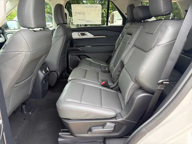 New 2026 Ford Explorer Active w/ Active Comfort Package AWD/4WD image 15