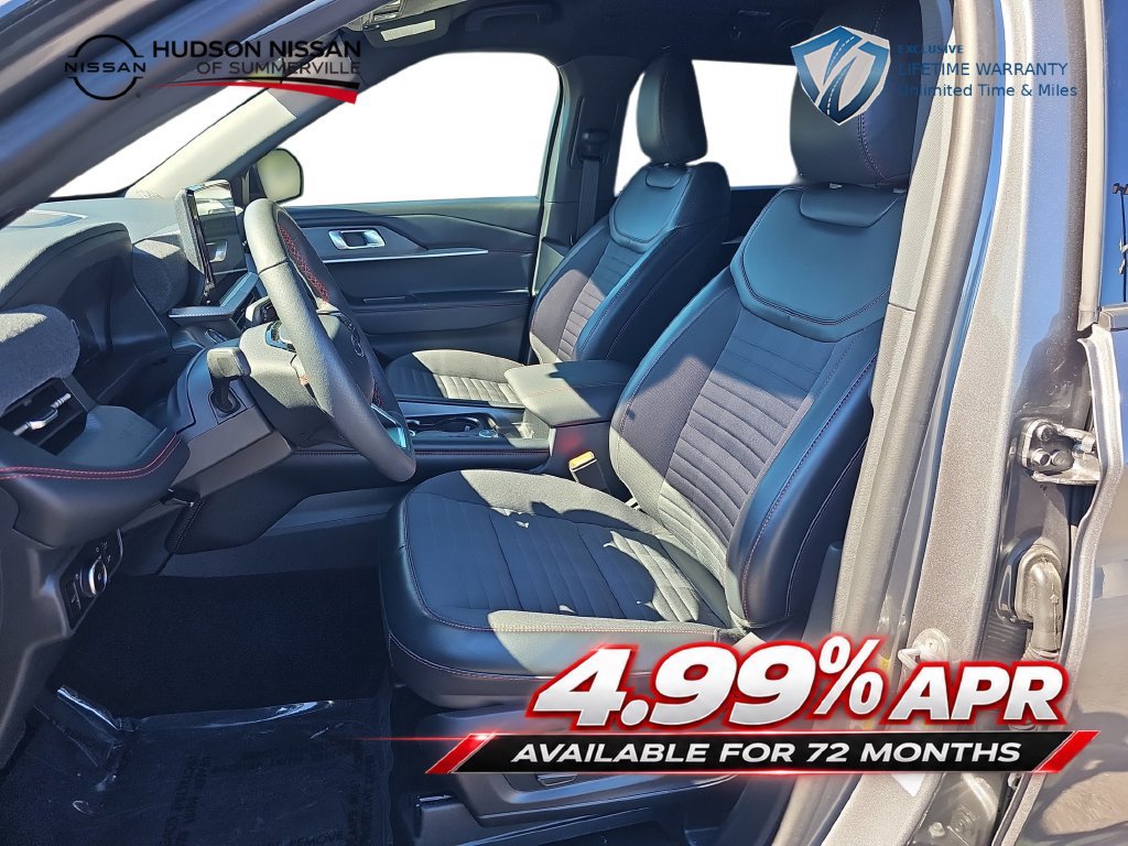 Used 2026 Ford Explorer ST-Line w/ ST-Line Street Pack AWD/4WD image 16