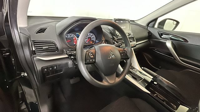 Used 2025 Mitsubishi Eclipse Cross LE AWD/4WD image 13