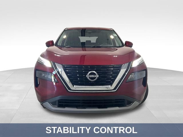 Used 2023 Nissan Rogue S AWD/4WD image 3