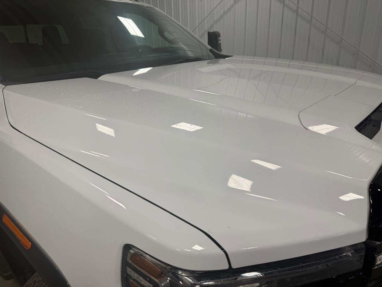 Used 2020 GMC Sierra 3500 AT4 w/ AT4 Premium Package AWD/4WD image 35