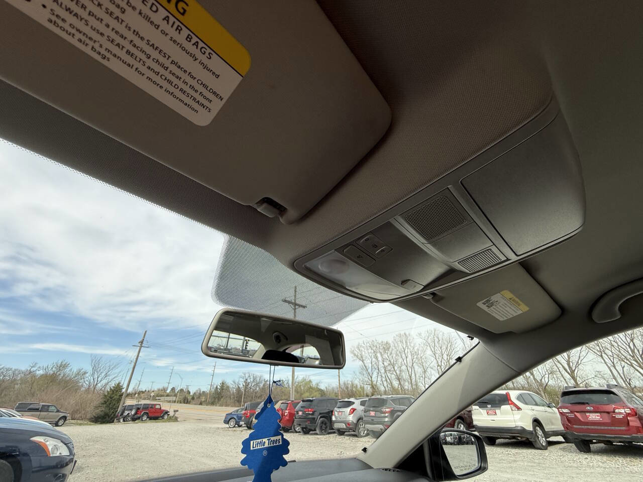 Used 2017 Volkswagen Jetta S image 26