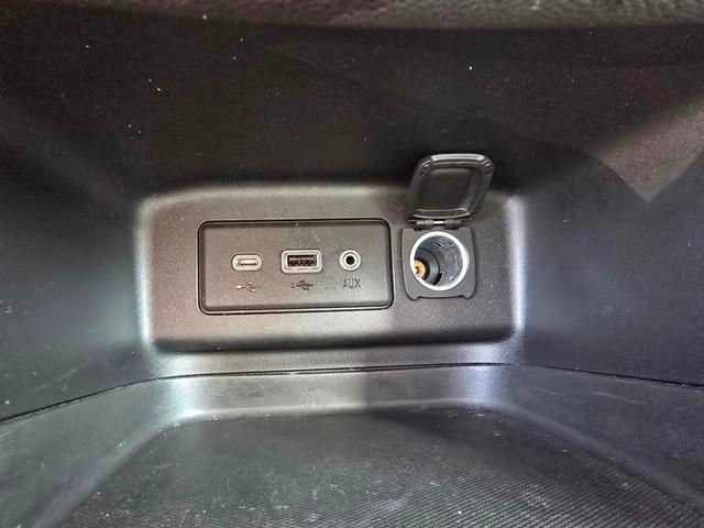 Used 2019 Chevrolet Equinox LT AWD/4WD image 23