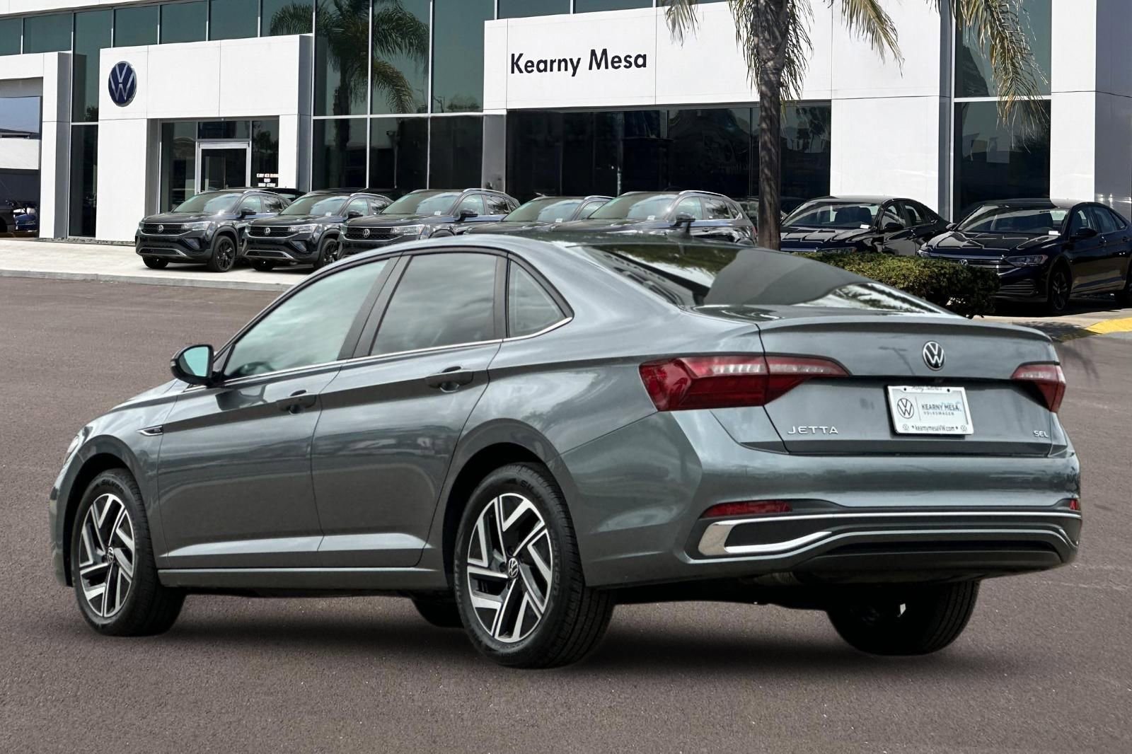 Used 2022 Volkswagen Jetta SEL FWD image 6