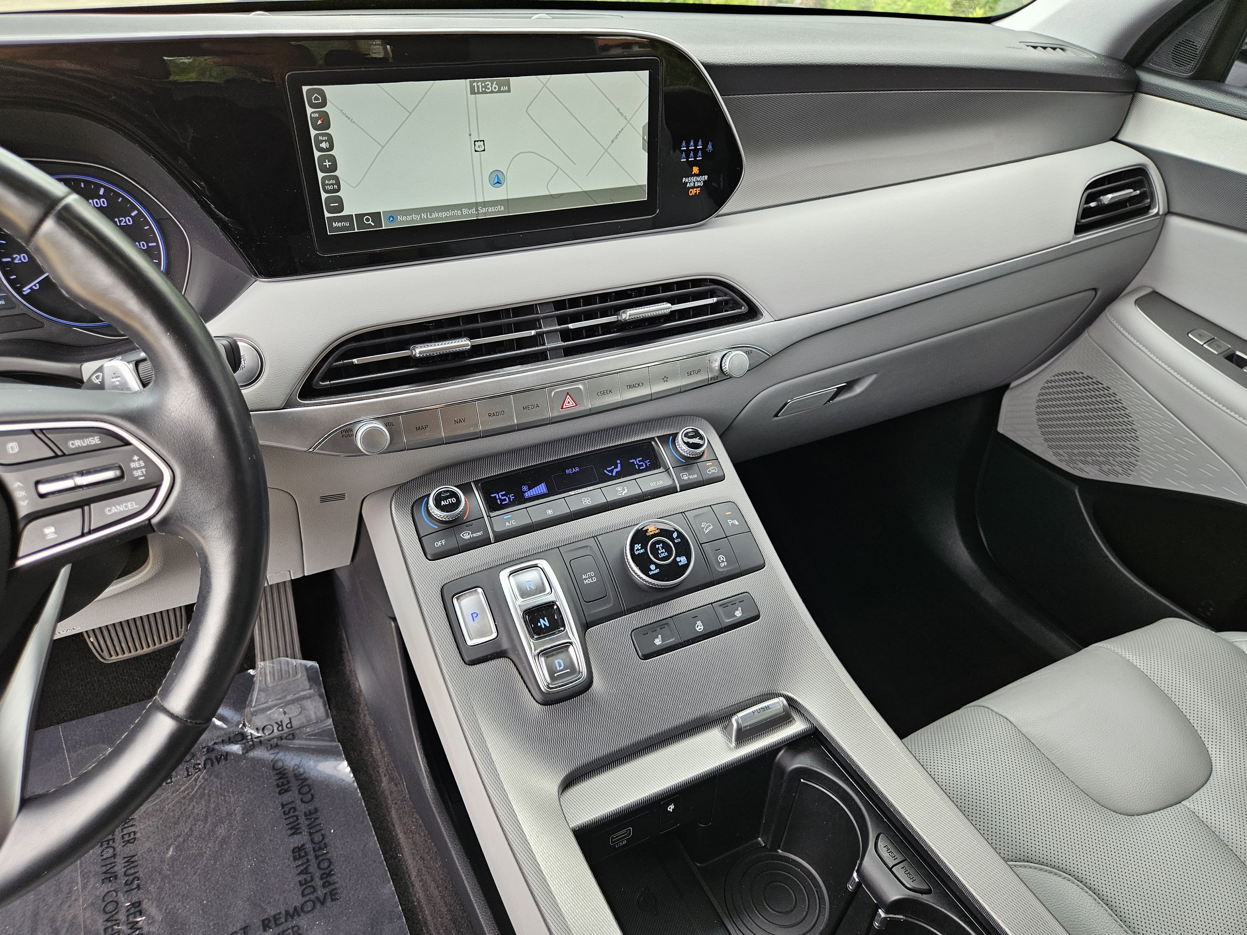 Used 2022 Hyundai Palisade SEL w/ 8P Bench Seat Package image 26