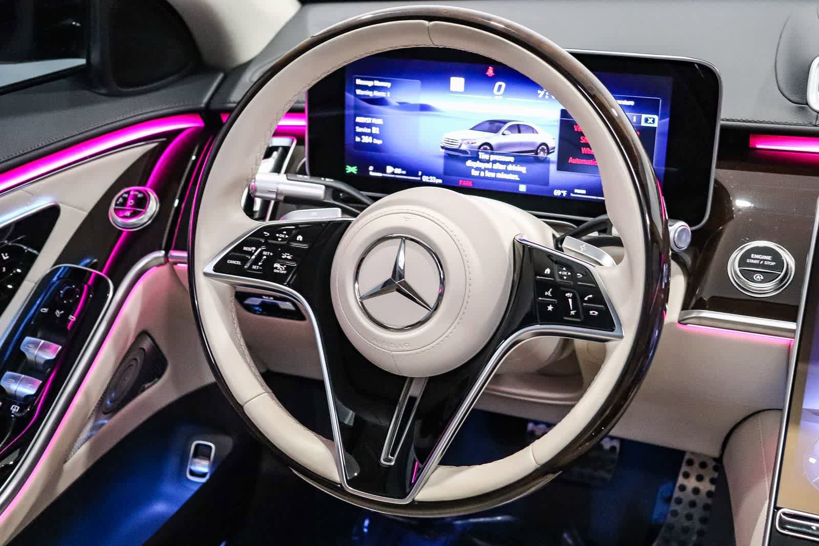 Used 2025 Mercedes-Benz S 580 4MATIC Sedan image 16