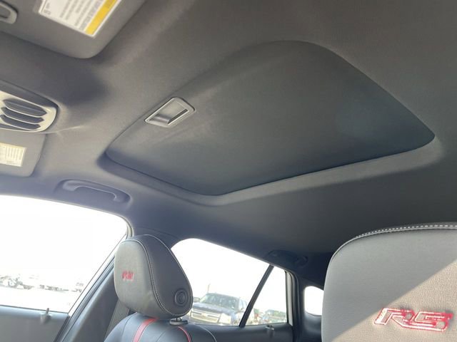 New 2026 Chevrolet Trax RS w/ Sunroof Package image 21