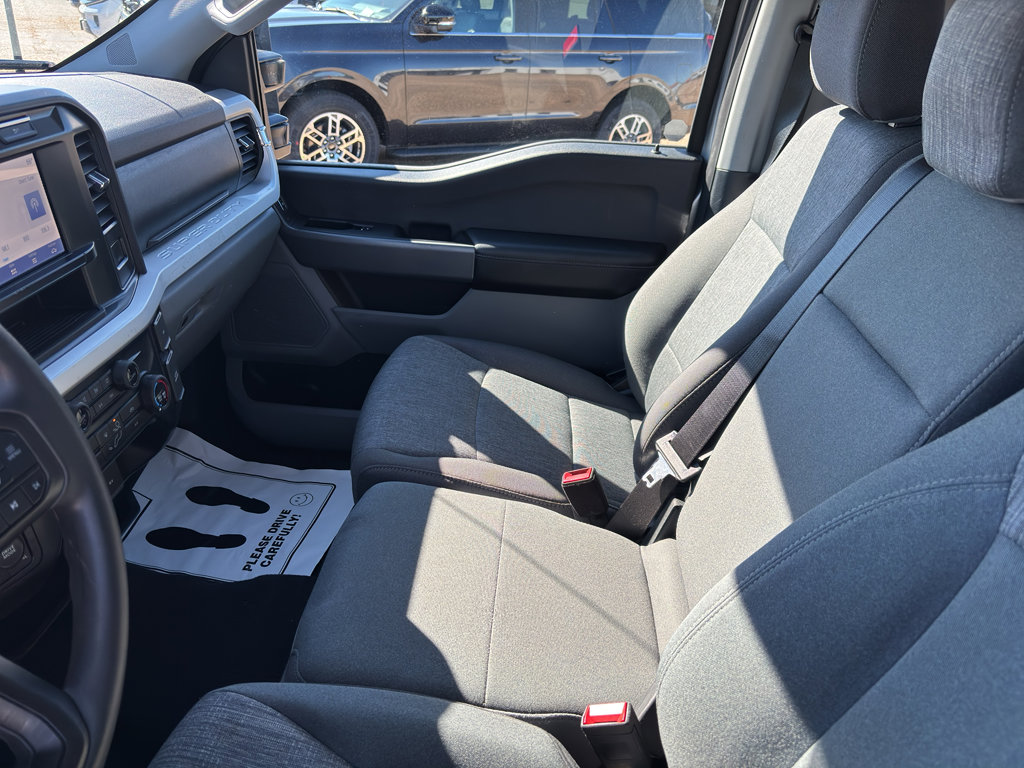 Used 2024 Ford F350 XLT image 38