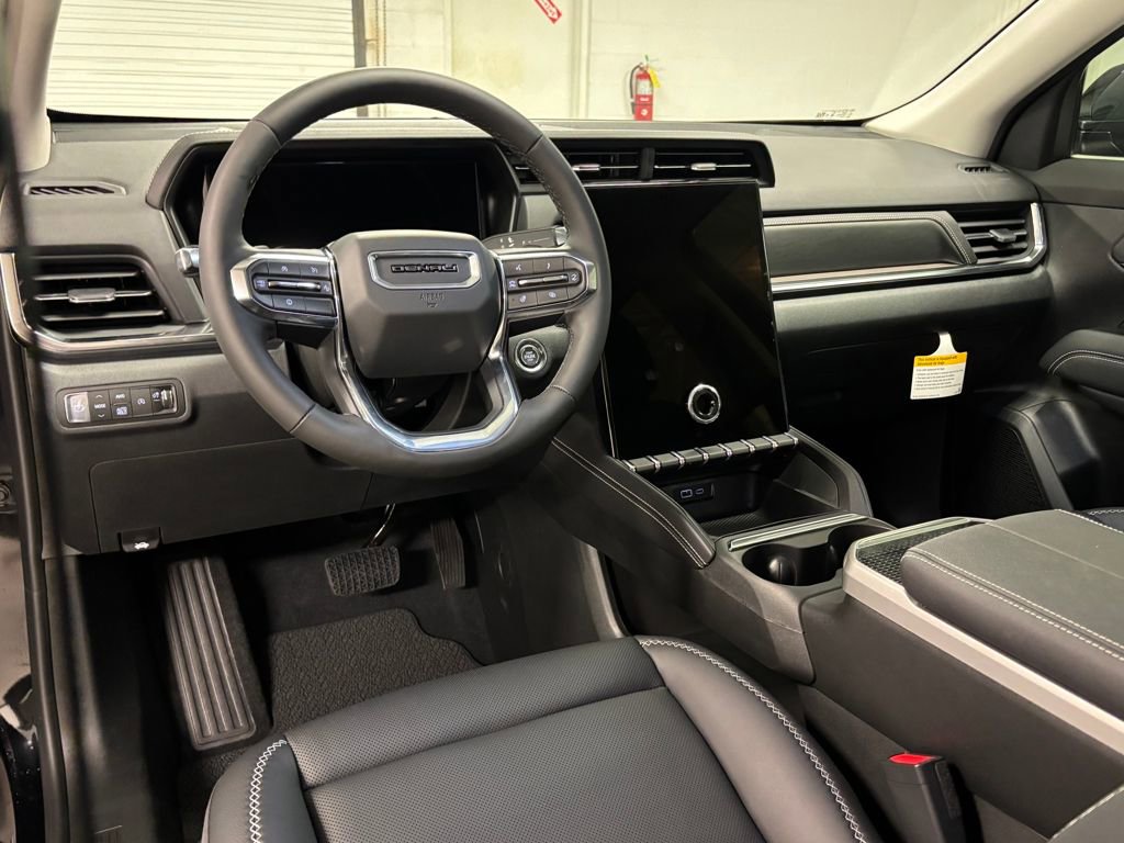 New 2026 GMC Terrain Denali w/ LPO, Floor Liner Package image 24