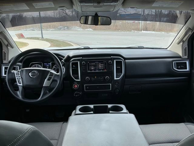 Used 2019 Nissan Titan S w/ S Utility Package image 24