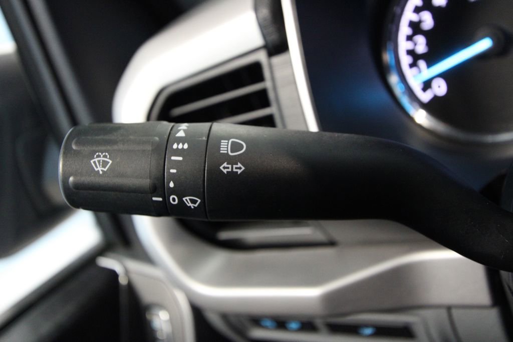 Used 2022 Ford F150 XLT w/ Equipment Group 302A High image 12