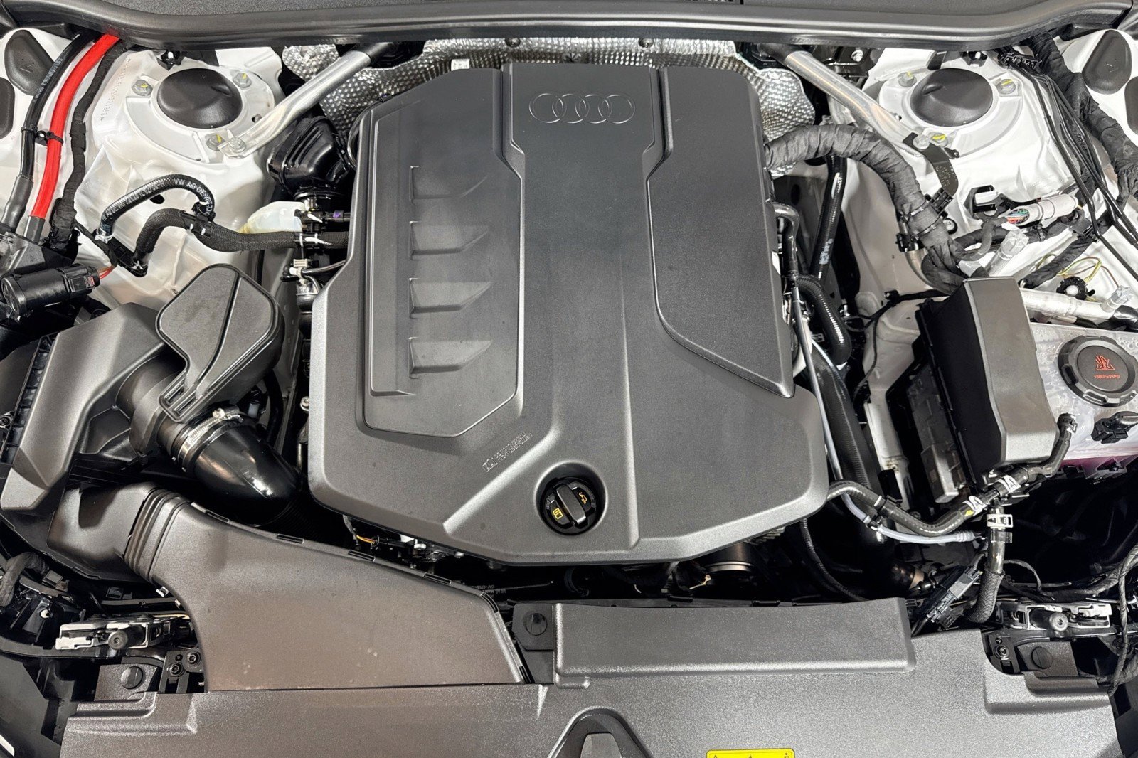 Used 2025 Audi A5 2.0T Prestige w/ 19" Wheel Package image 27