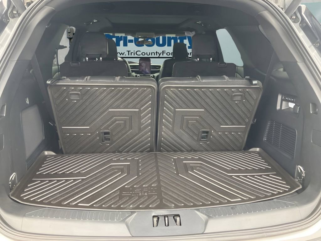 Used 2023 Ford Explorer ST w/ Equipment Group 401A AWD/4WD image 41