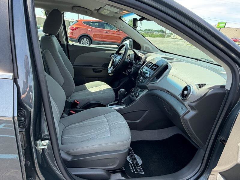 Used 2012 Chevrolet Sonic LT FWD image 6