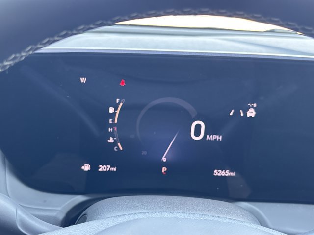 Used 2025 Buick Encore GX Preferred image 23