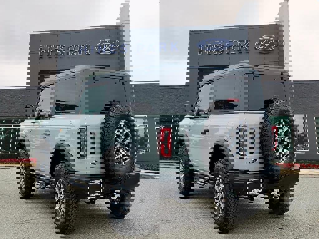 Used 2023 Ford Bronco Badlands image 5