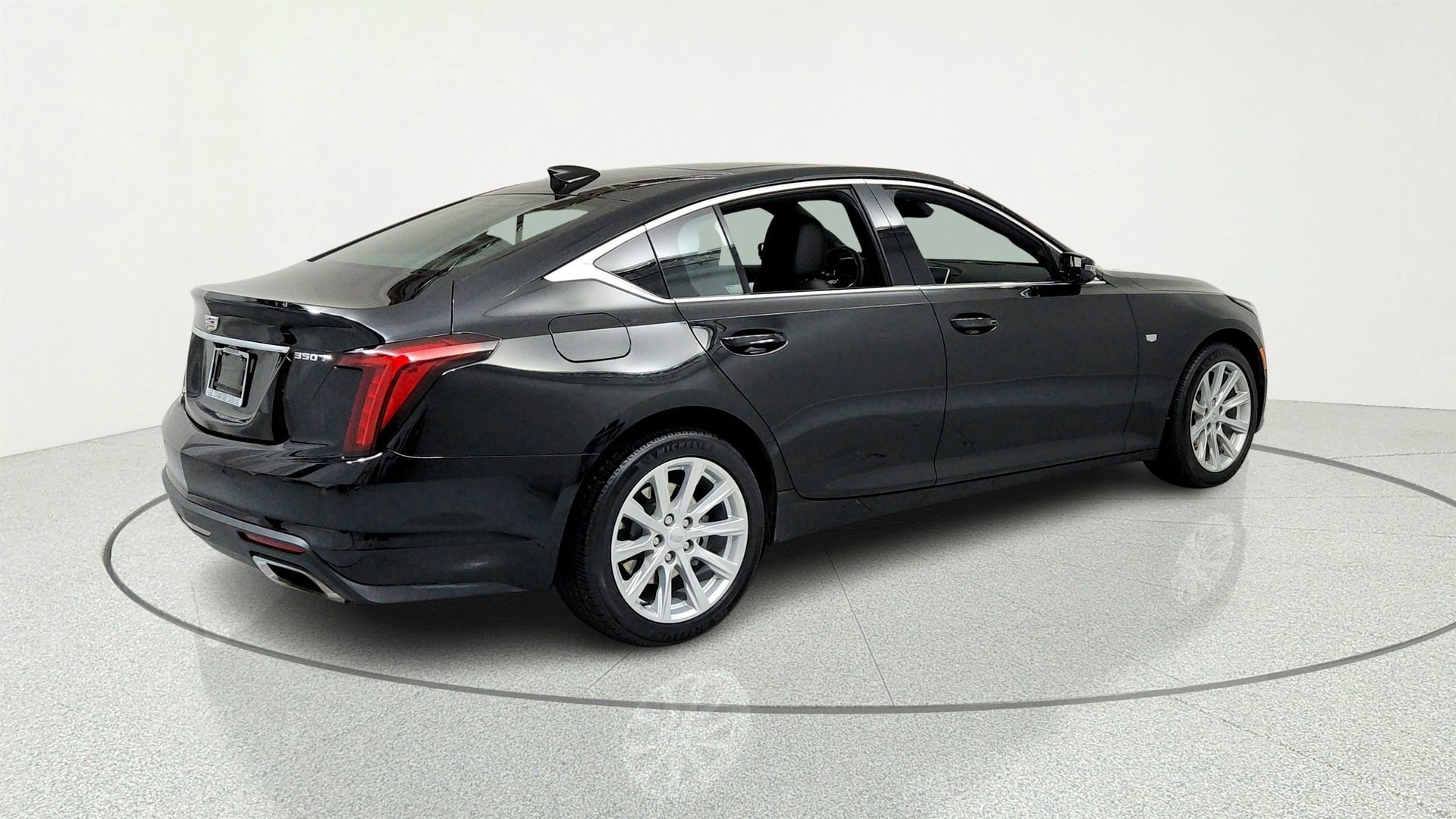 Used 2023 Cadillac CT5 Luxury w/ Sun And Sound Package AWD/4WD image 5