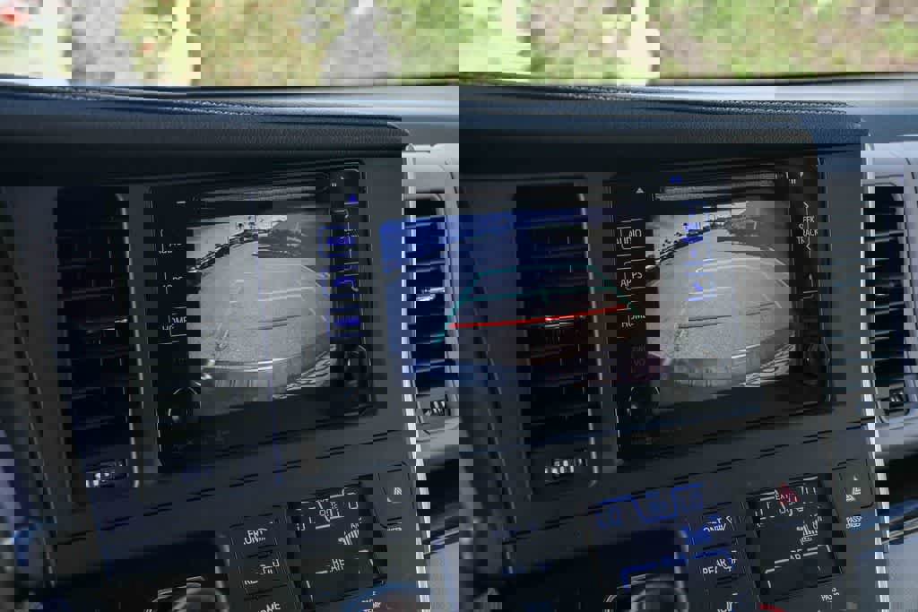 Used 2016 Toyota Sienna XLE image 22