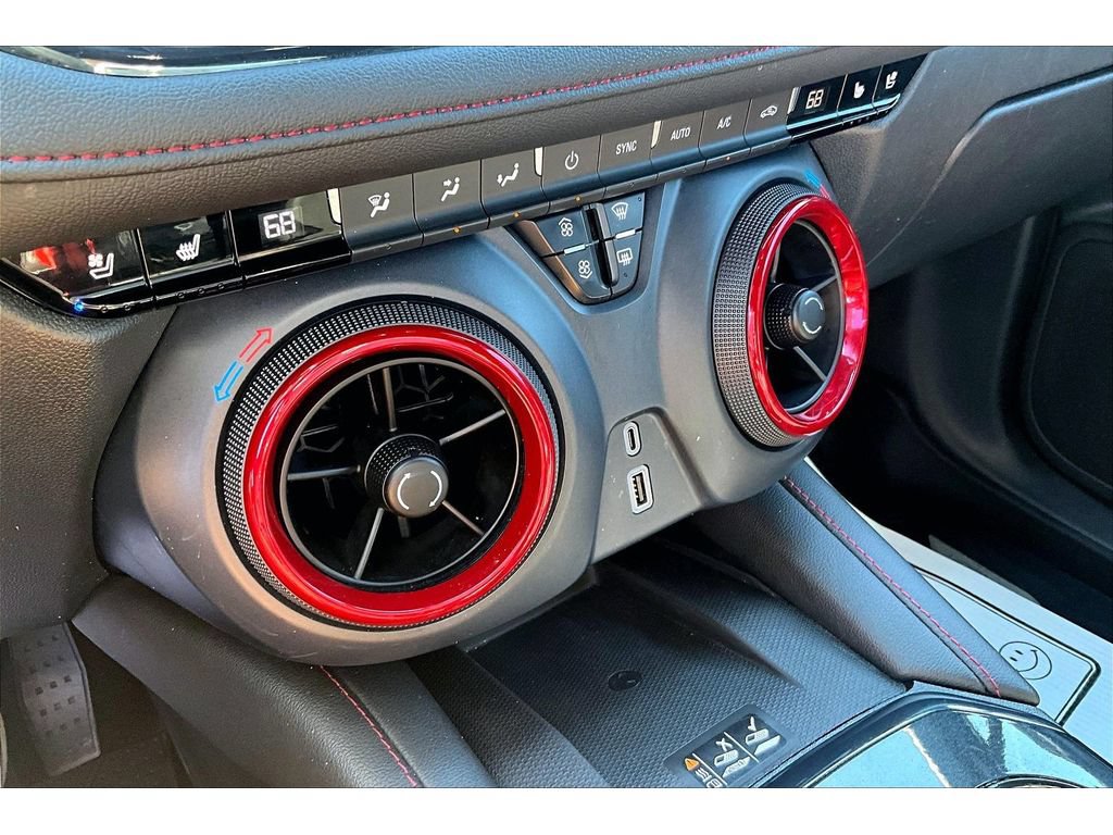 Used 2023 Chevrolet Blazer RS w/ Enhanced Convenience Package FWD image 34