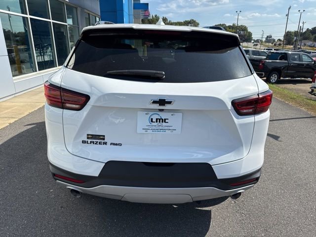 New 2025 Chevrolet Blazer LT w/ Midnight/Sport Edition image 5