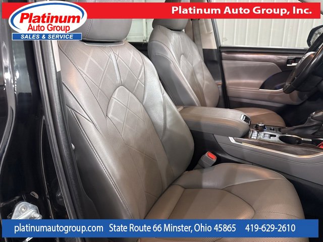 Used 2022 Toyota Highlander Platinum image 39