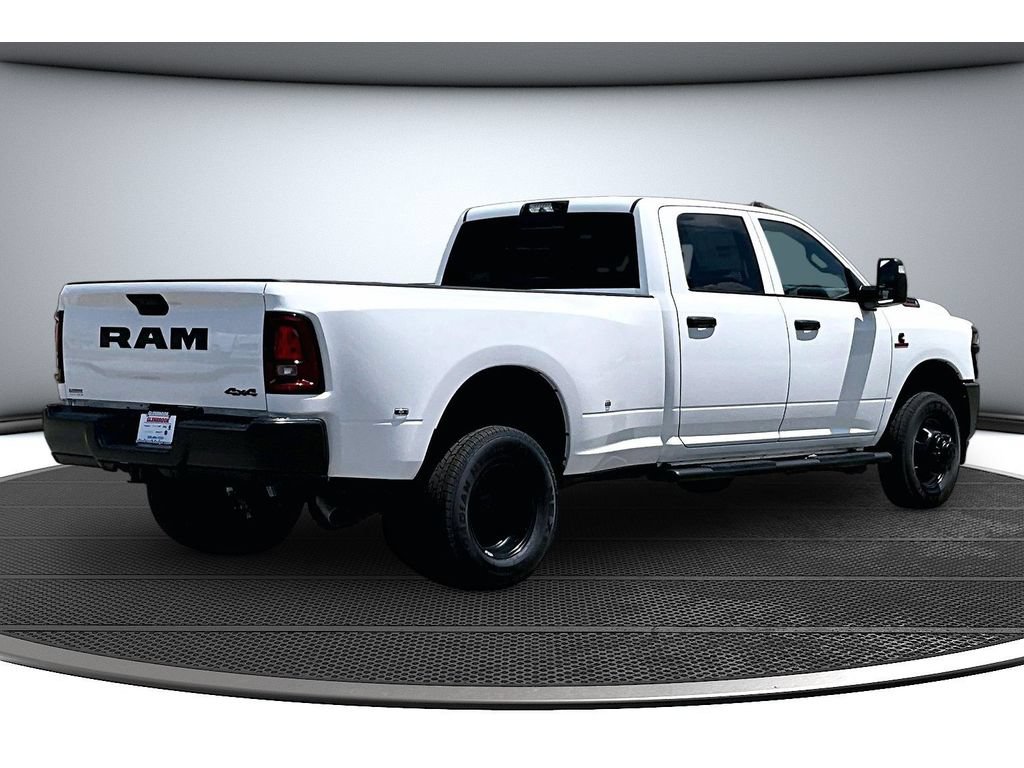New 2026 RAM 3500 Tradesman AWD/4WD image 21