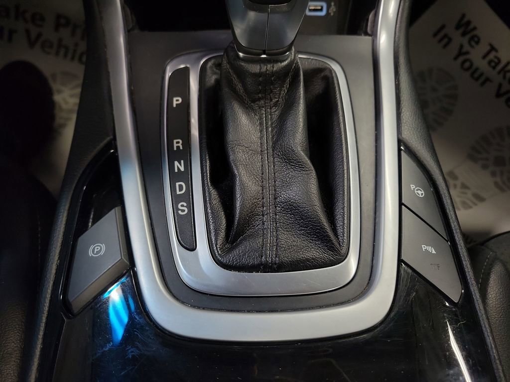 Used 2018 Ford Edge Sport w/ Equipment Group 401A image 17