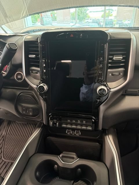 New 2026 RAM 2500 Big Horn AWD/4WD image 10