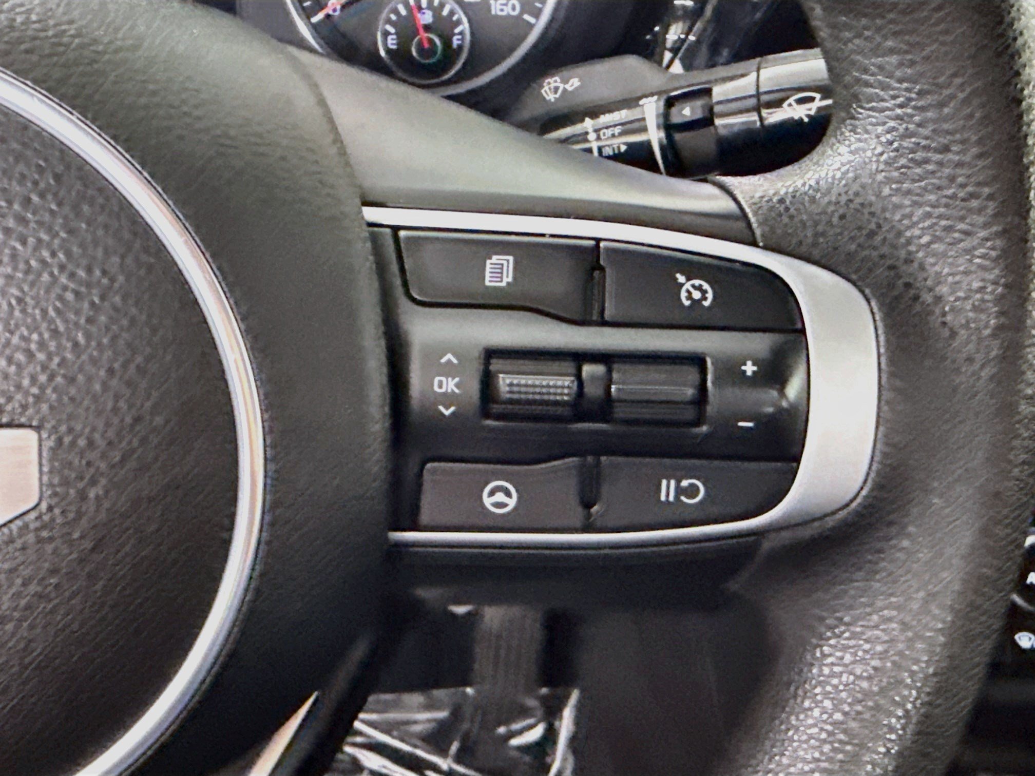 Used 2023 Kia K5 LXS FWD image 15