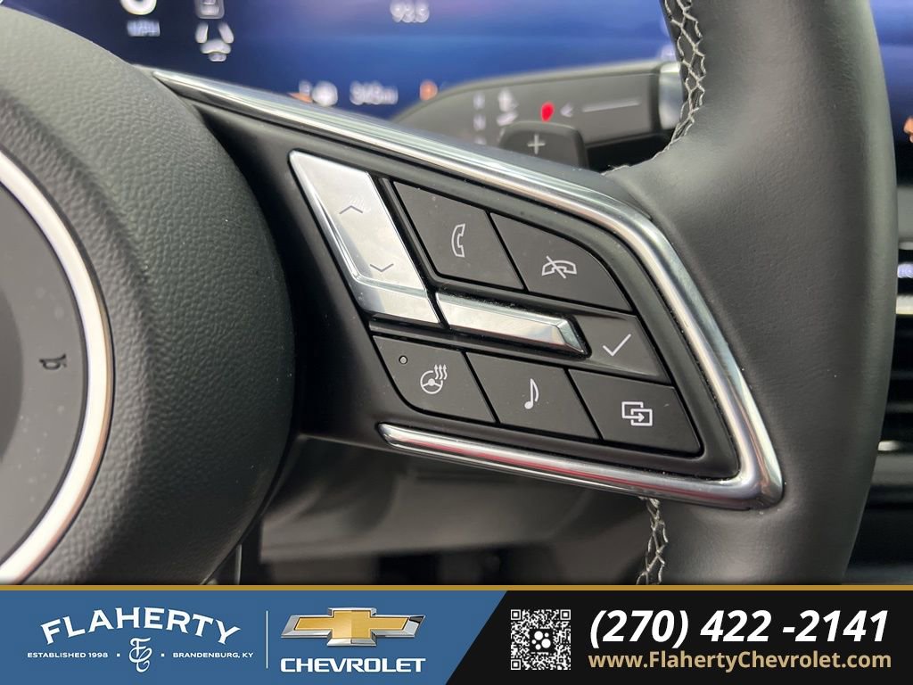 Used 2025 Buick Enclave Preferred AWD/4WD image 27