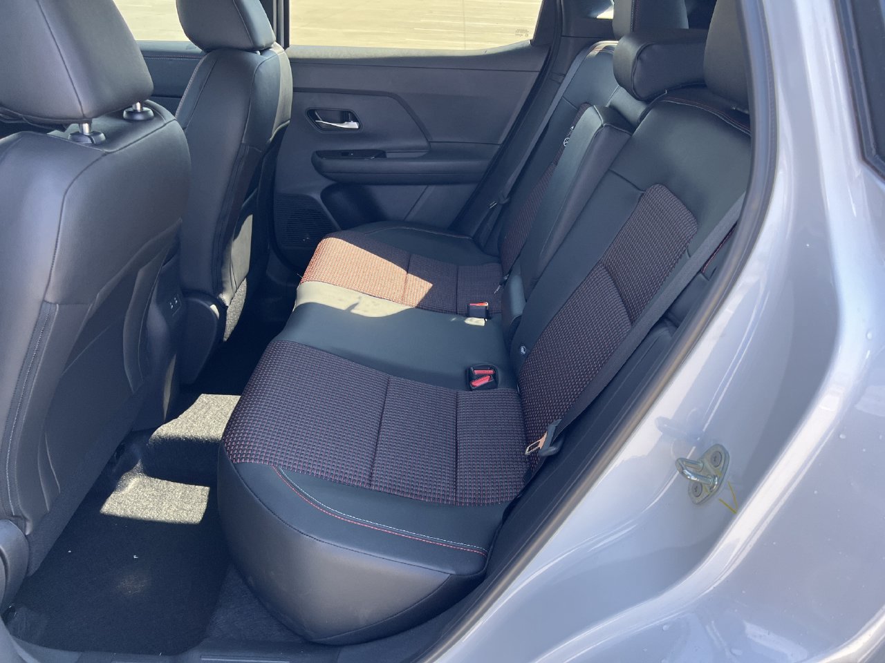 New 2027 Nissan Kicks SR FWD image 14