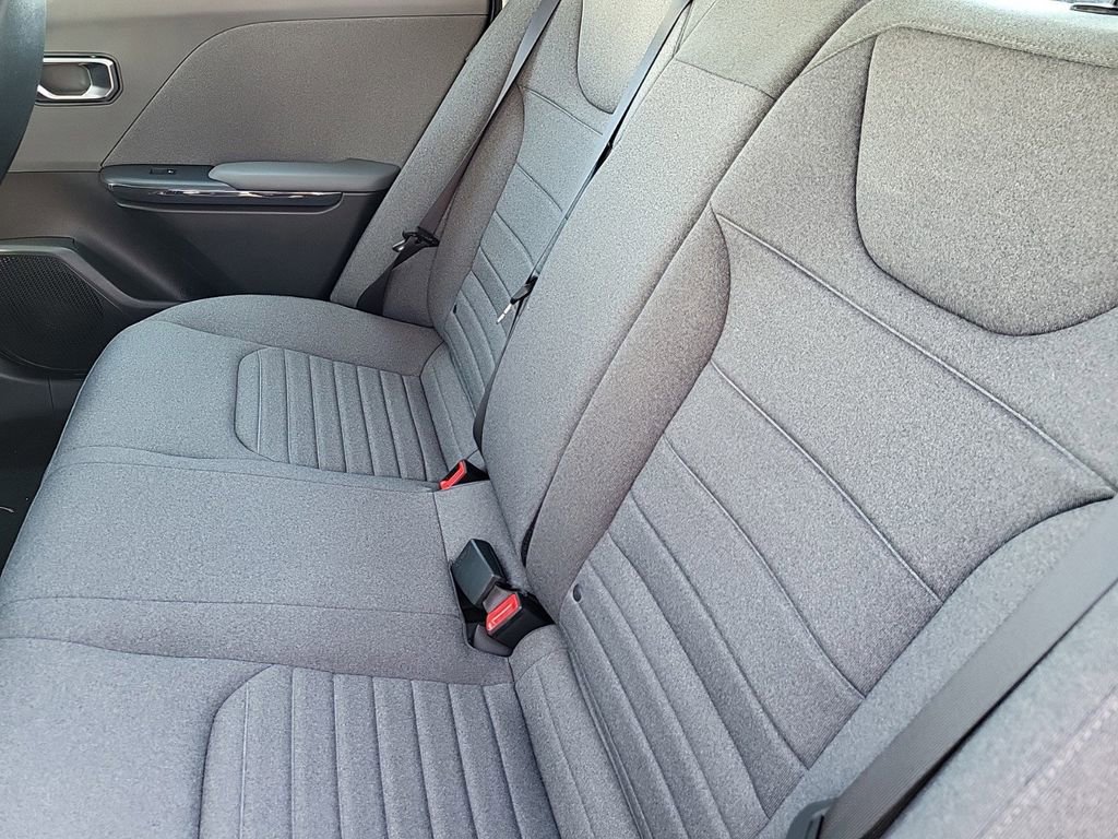 New 2025 Kia K4 EX image 13