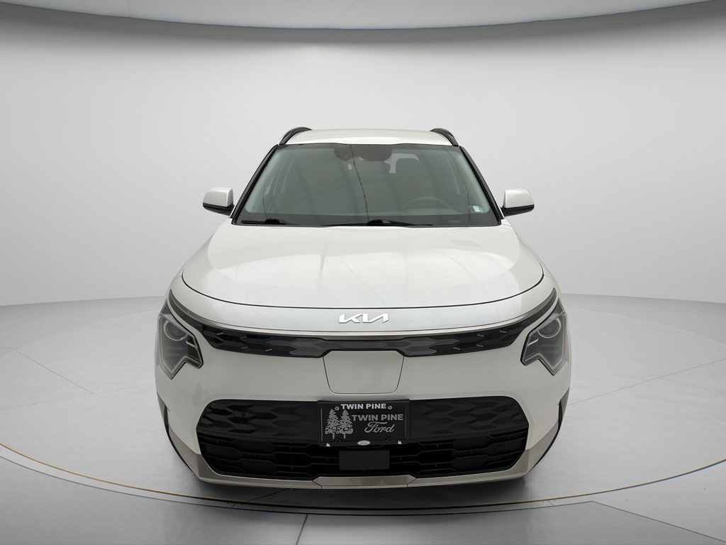 Used 2024 Kia Niro Wind w/ Wind Preserve Package FWD video 2