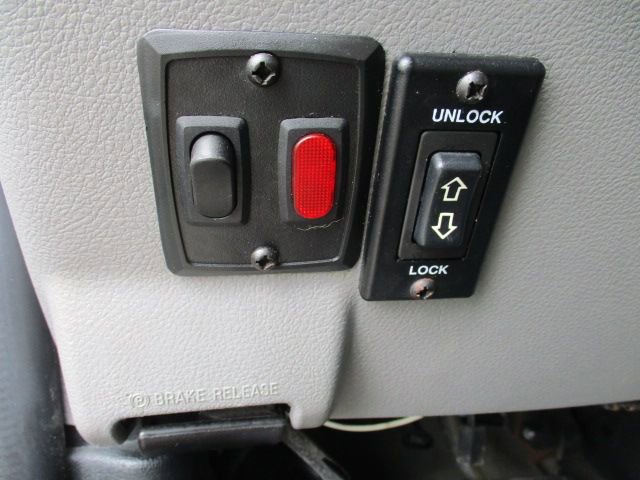 Used 2011 Ford E-350 and Econoline 350 Super Duty w/ PWR Locks & Windows Group RWD image 9