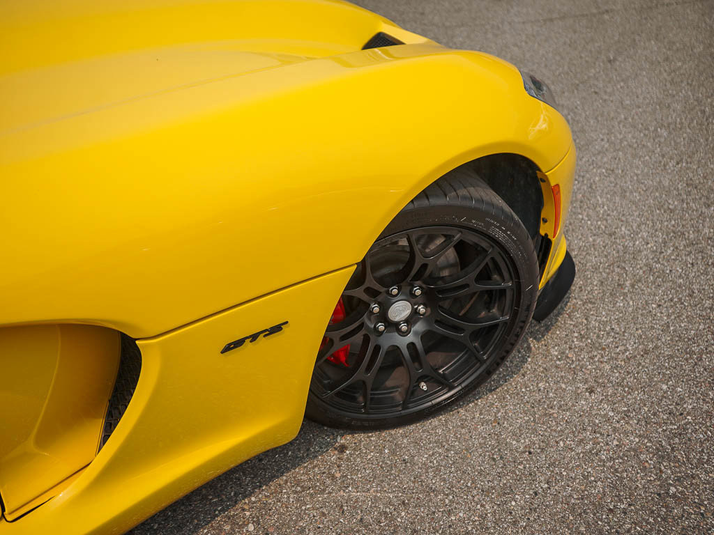 Used 2013 SRT Viper GTS w/ GTS Laguna Interior Pkg RWD image 15