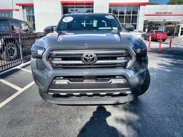 Used 2025 Toyota Tacoma SR5 AWD/4WD image 3