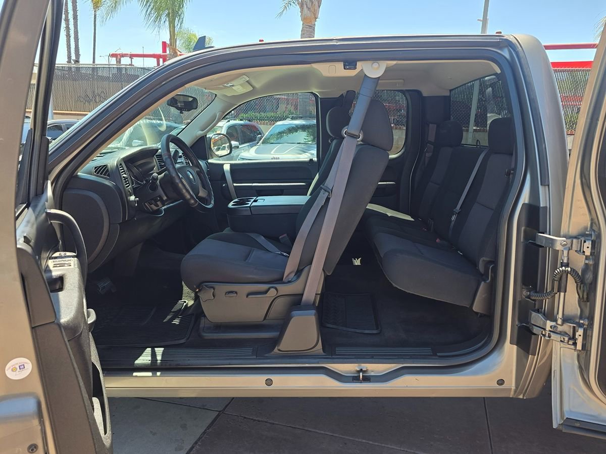 Used 2012 Chevrolet Silverado 1500 LT w/ All-Star Edition RWD image 25