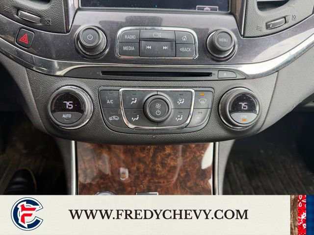 Used 2014 Chevrolet Impala LT w/ Convenience Package FWD image 15