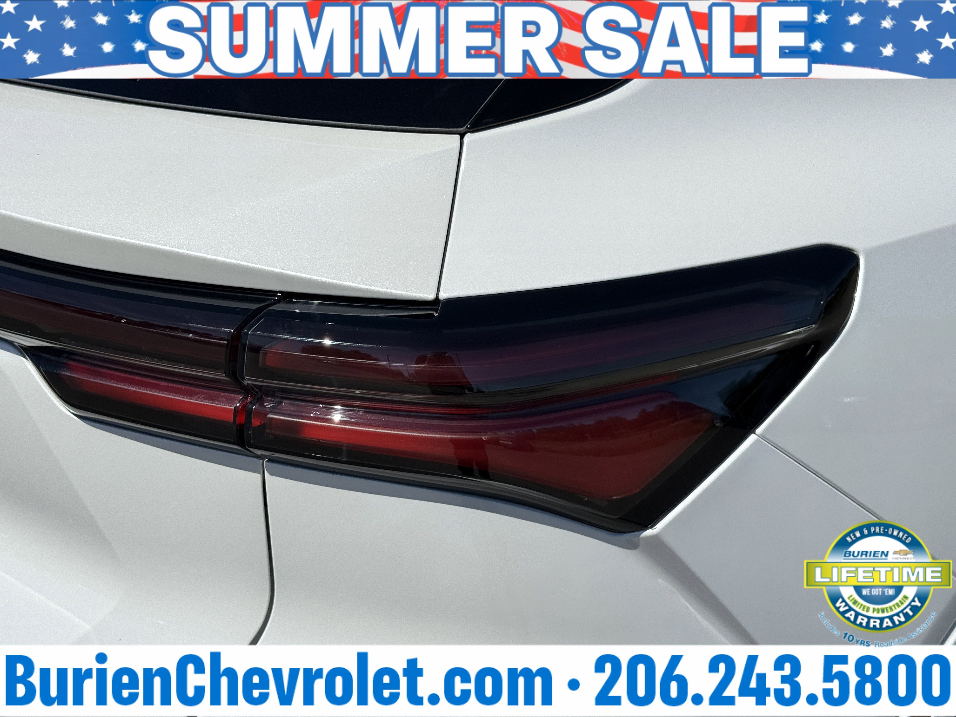 Used 2024 Chevrolet Equinox EV LT w/ Active Safety Package 3 AWD/4WD image 39