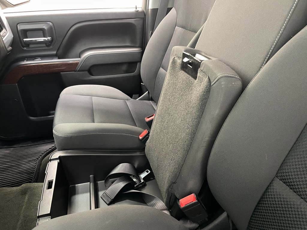 Used 2015 GMC Sierra 1500 SLE w/ SLE Value Package image 31