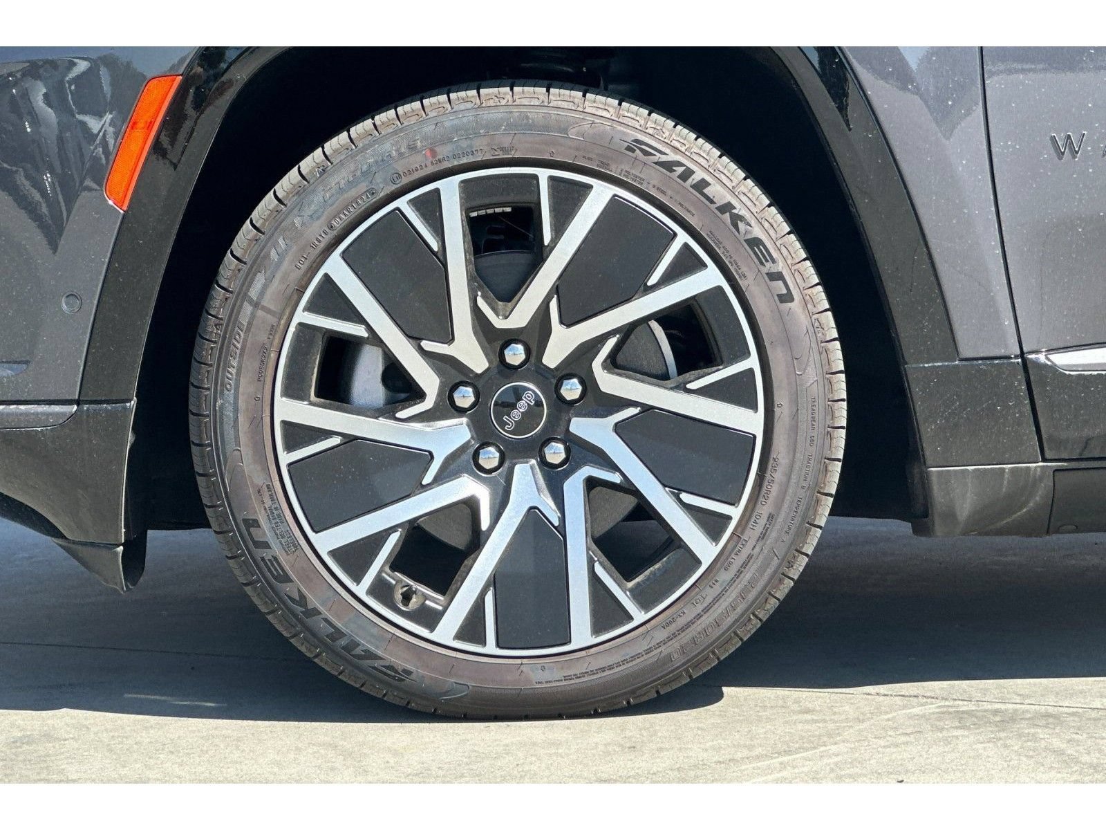 New 2025 Jeep Wagoneer S Limited AWD/4WD image 27