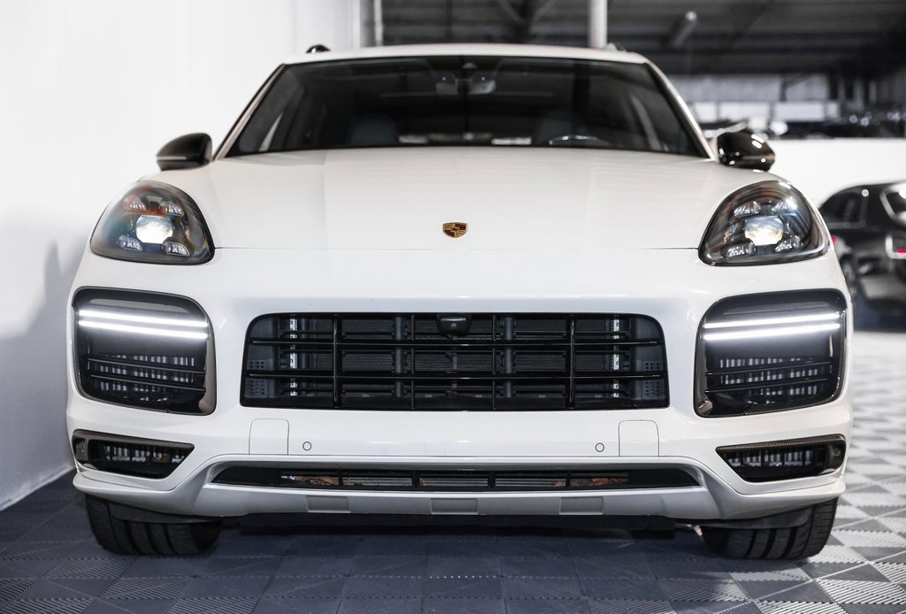 Used 2019 Porsche Cayenne Turbo image 18