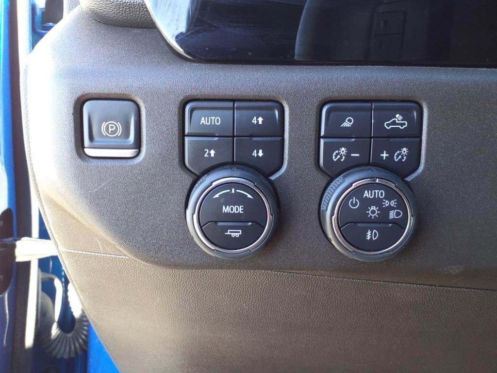Used 2024 Chevrolet Silverado 1500 LT Trail Boss w/ Convenience Package II image 24