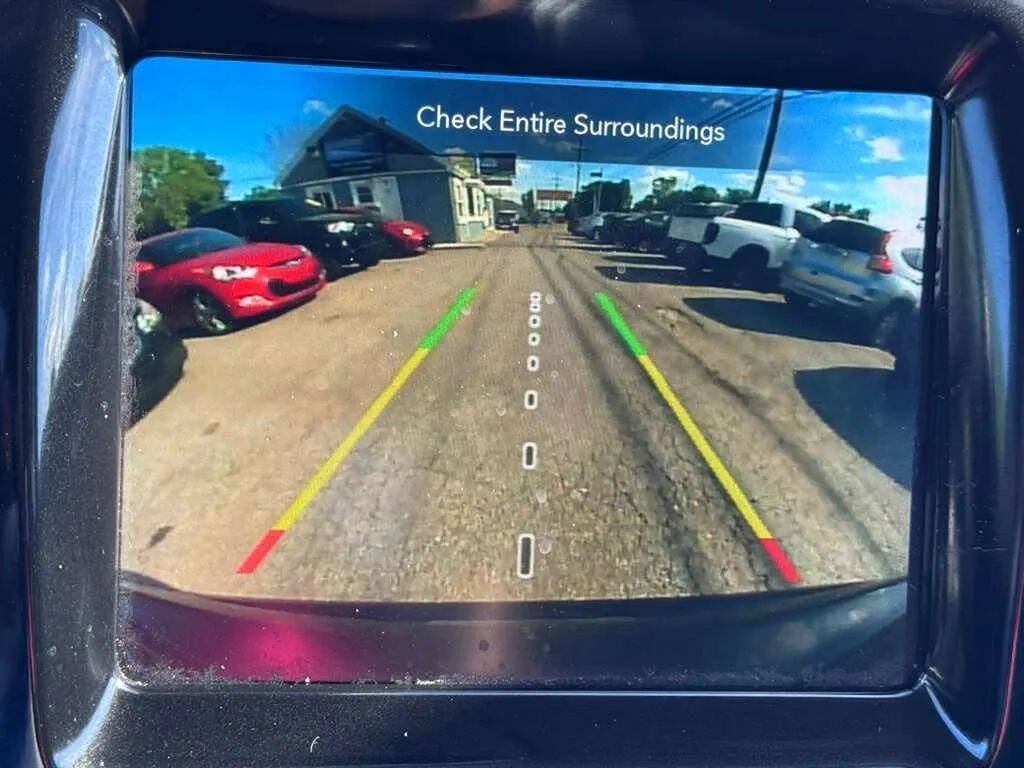 Used 2020 Jeep Compass Limited FWD image 22
