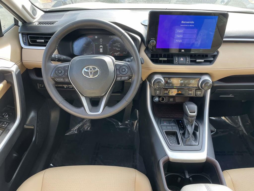 Used 2024 Toyota RAV4 Limited image 24