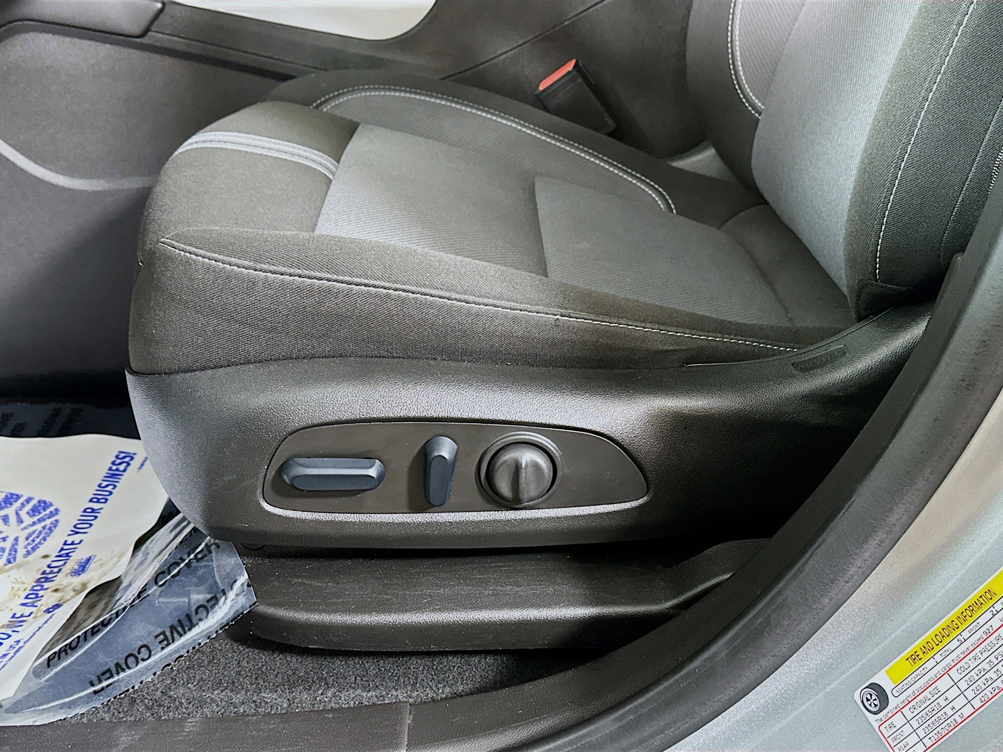 Used 2024 Chevrolet Blazer LT image 18